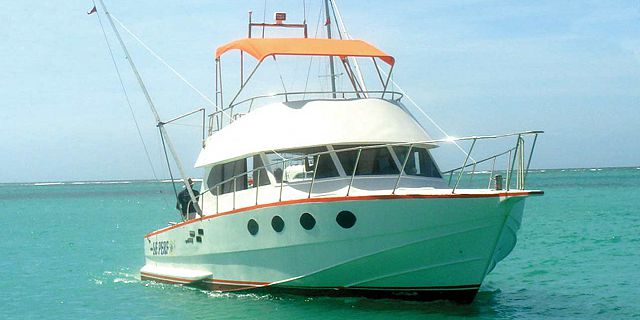 47feet big game fishing mauritius (11)
